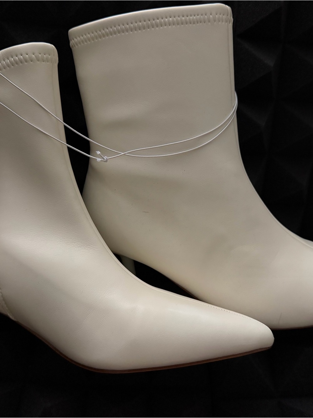 🔥🔥🔥(NWT) Women's Pointed Toe Ankle Boots — Cream - Picture 2 of 4